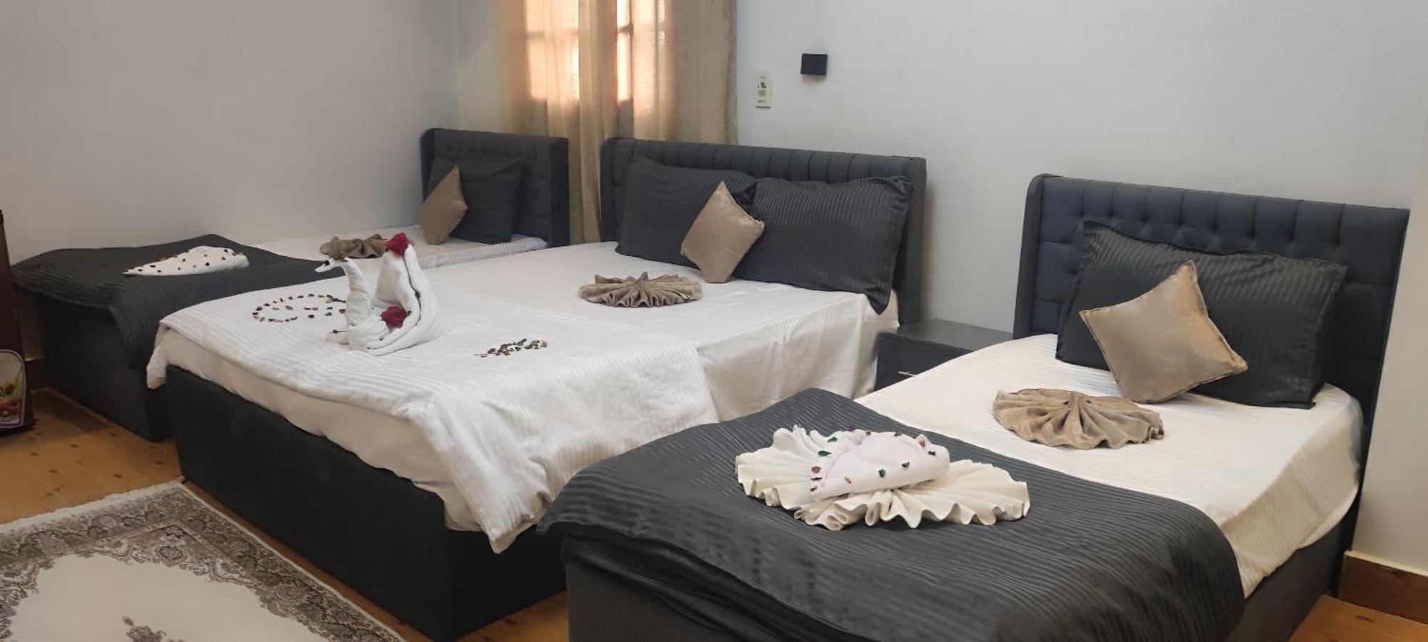 Pyramids Kingdom Hotel Kafret el-Gabal Kültér fotó